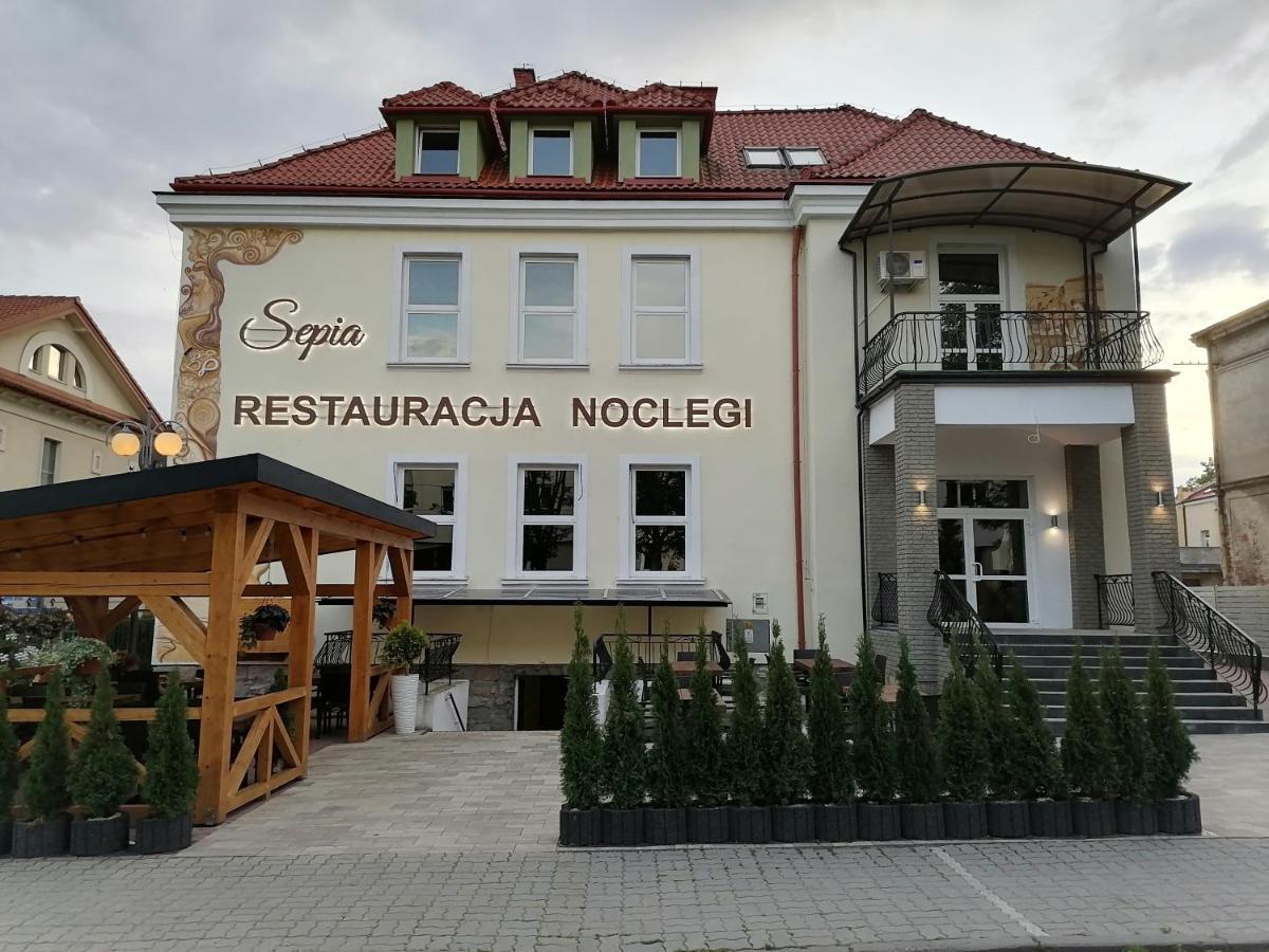 Sepia Restauracja & Noclegi Ясло Экстерьер фото
